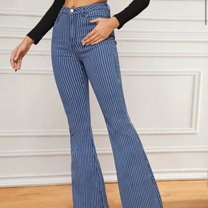 SHEIN Striped Flare Jeans